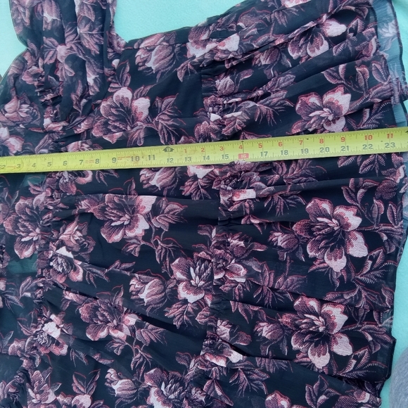 Ted Baker Black & Pink Floral Ballou Blouse - size 5 - Picture 7 of 8